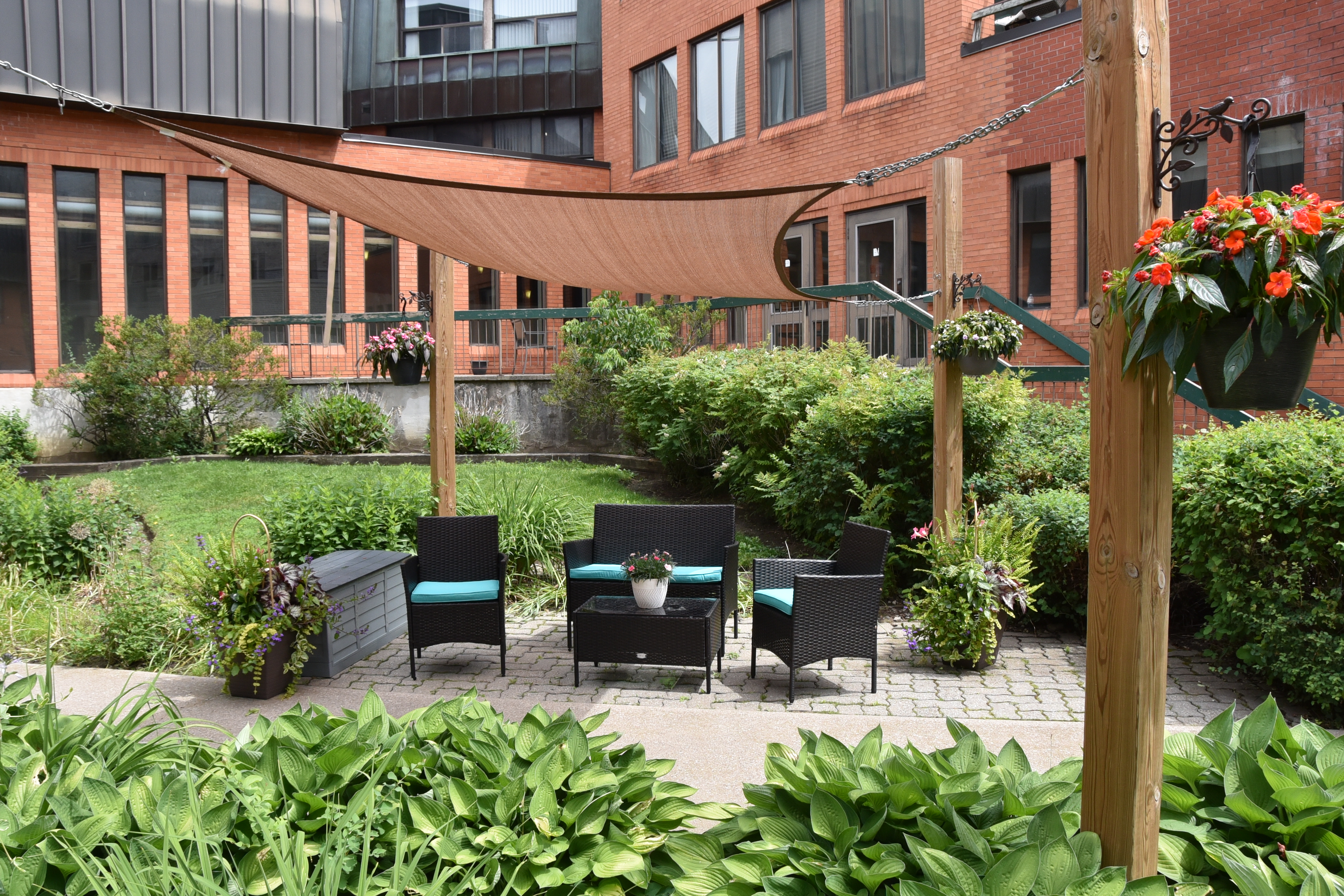 The garden at Erin Mills Lodge Long-term Care in Mississauga