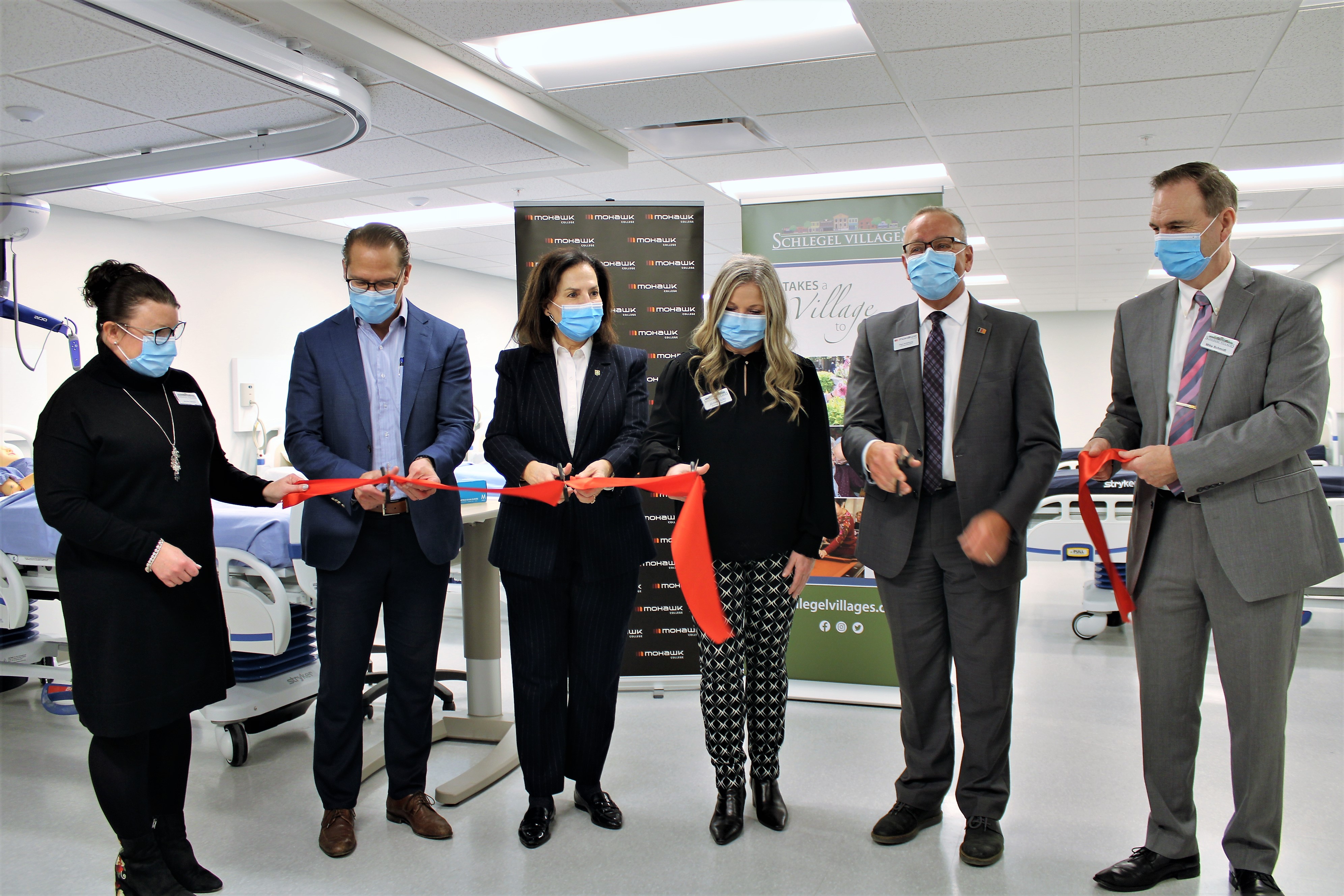 Ribbon cutting at the Tansley Woods, Mohawk College Living Classroom