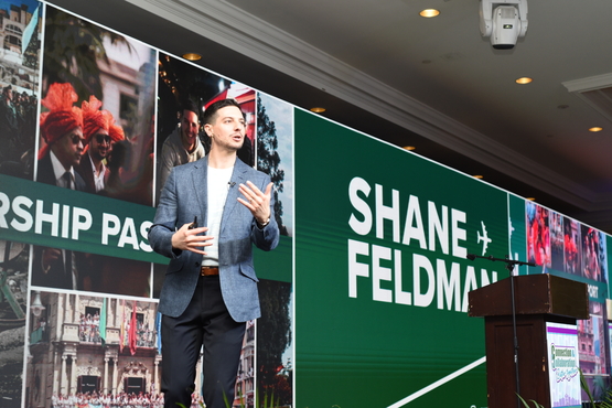 Keynote Speaker Shane Feldman presents leadership principles he learned while travelling the globe. 